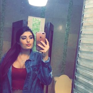 Meet your Posher, Tori